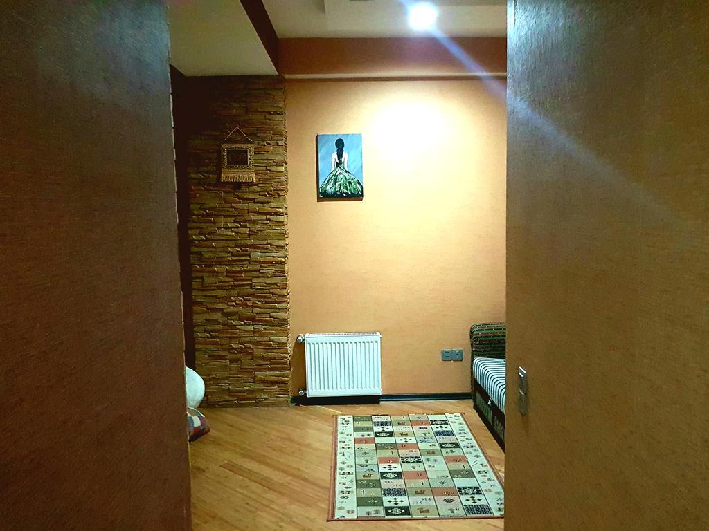 Apartment On Mirqasimov St.29 Baky Esterno foto