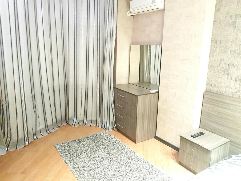 Apartment On Mirqasimov St.29 Baky Esterno foto